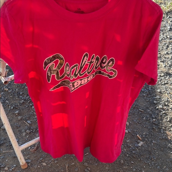 Realtree Kids Vibrant Red Logo Tee - Picture 1 of 2